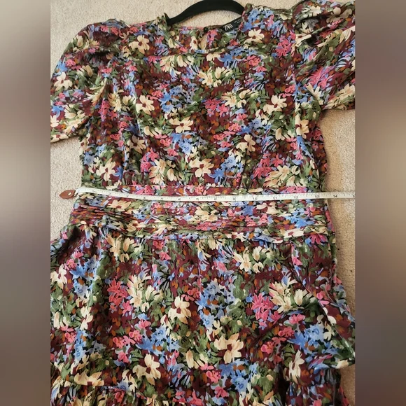 Zara Satin Floral Multicolor Dress, size S - Picture 10 of 12